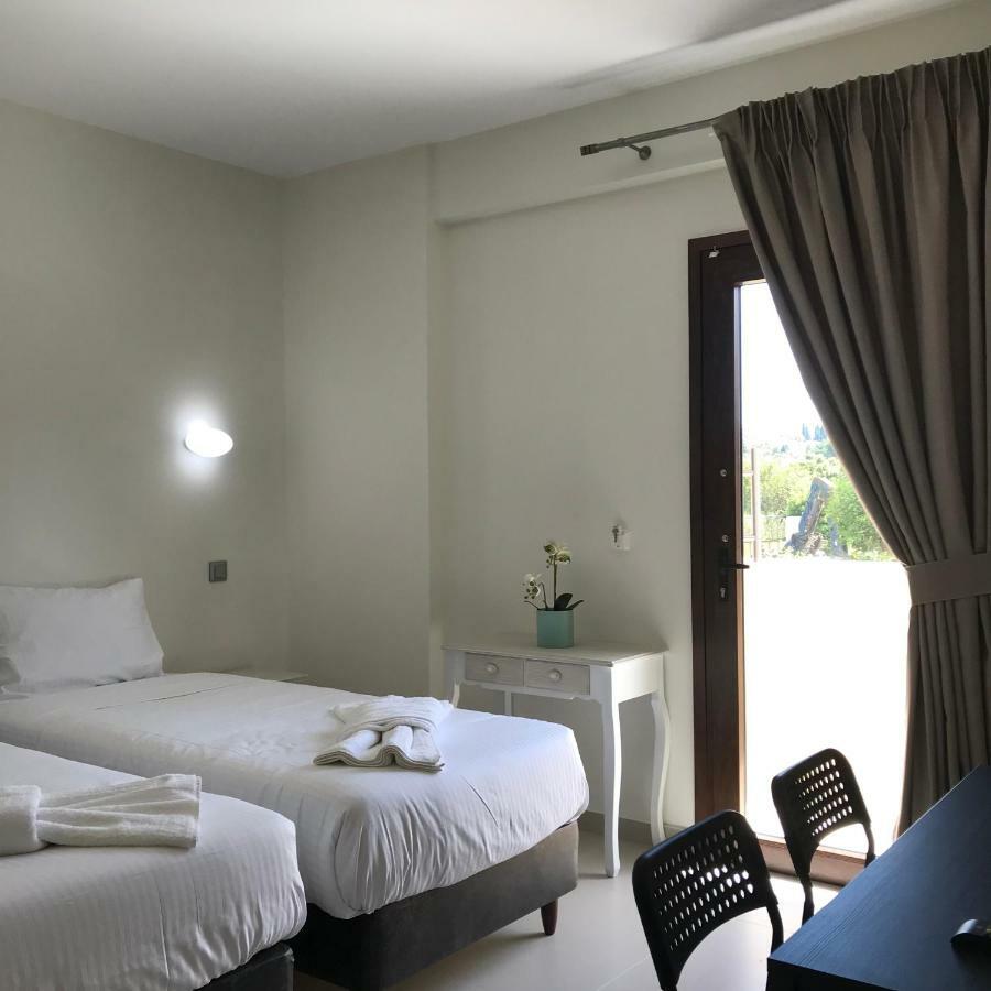 The Little Prince Luxury Suites Ypsos Exterior photo