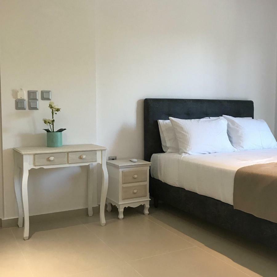 The Little Prince Luxury Suites Ypsos Exterior photo